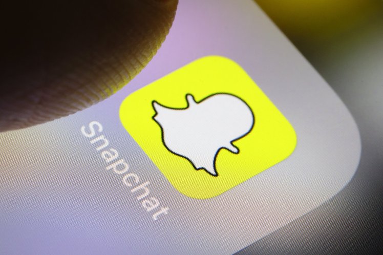 Spy SnapChat without having the mobile by using the FreePhoneSpy 