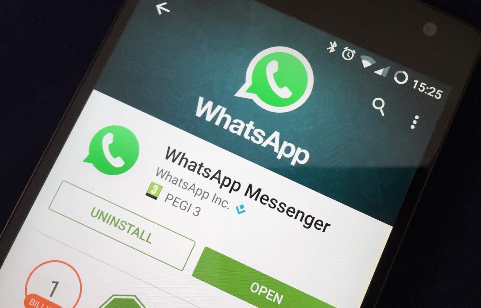 How to easily spy one’s WhatsApp messages on Android mobiles