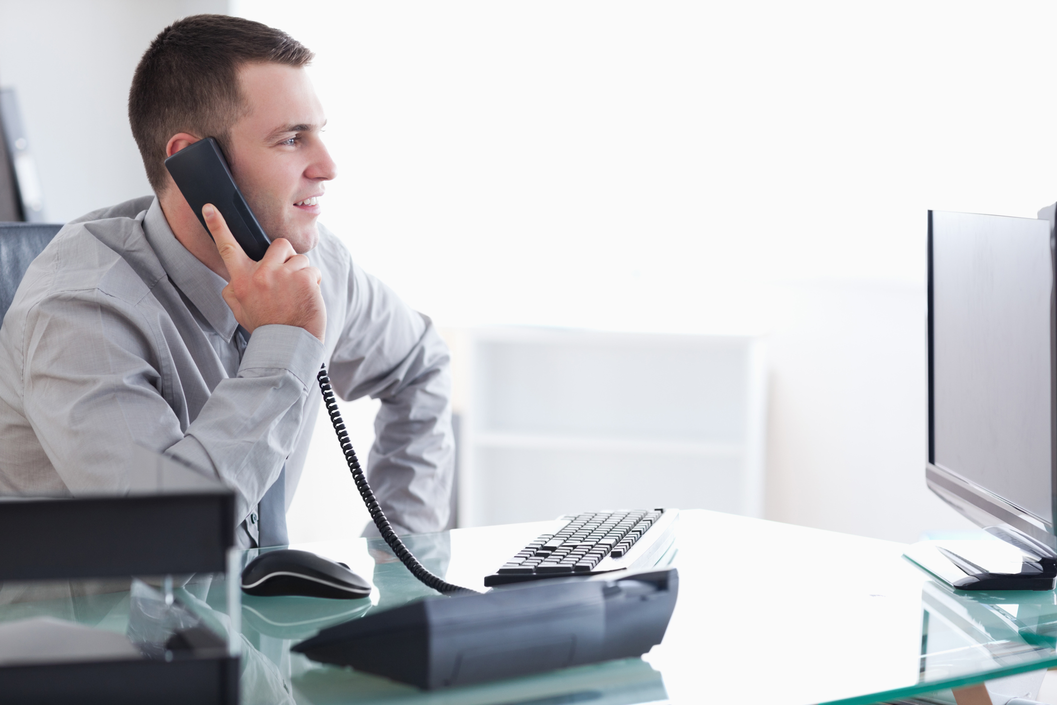 The best 10 ways for spy call recording for Android and iPhone