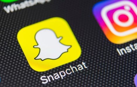 5 Ways to Hack Snapchat Messages Online (Free & No Survey)