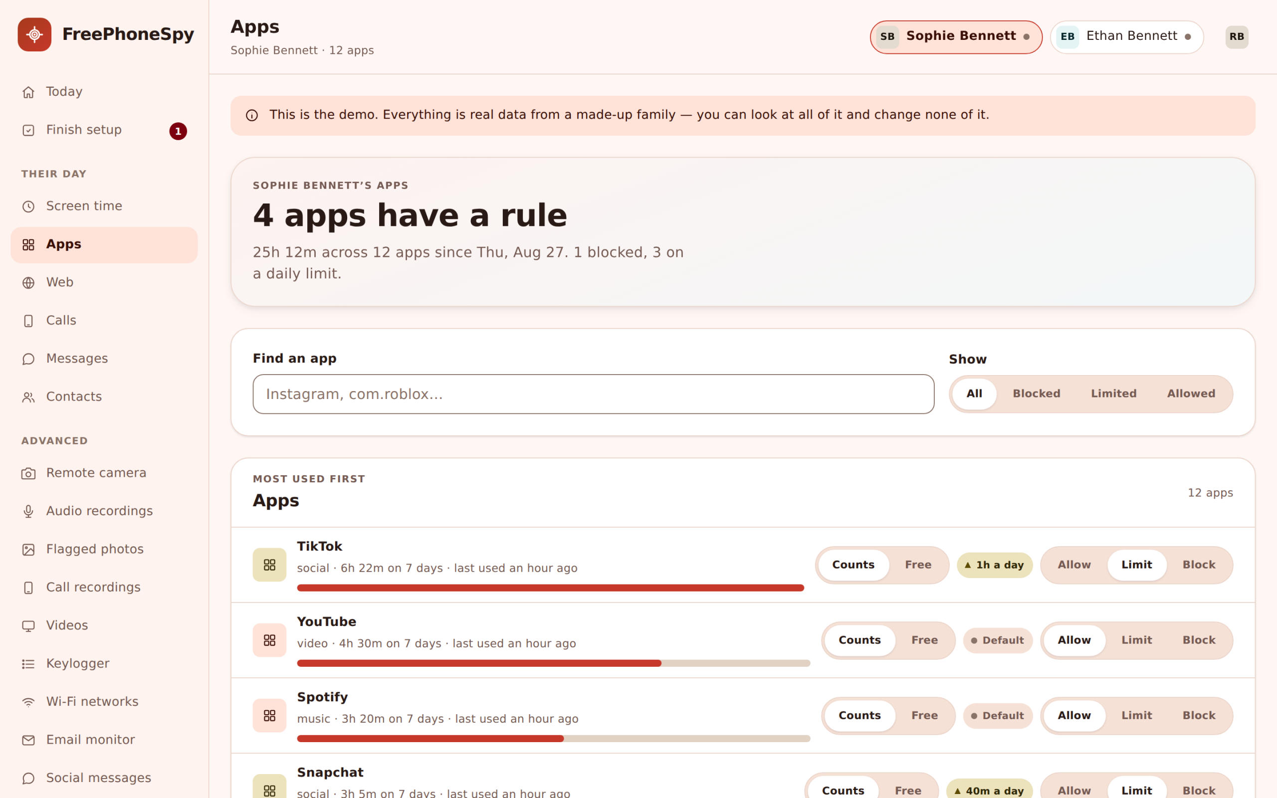 FreePhoneSpy apps screen showing per-app time limits alongside the daily screen time budget