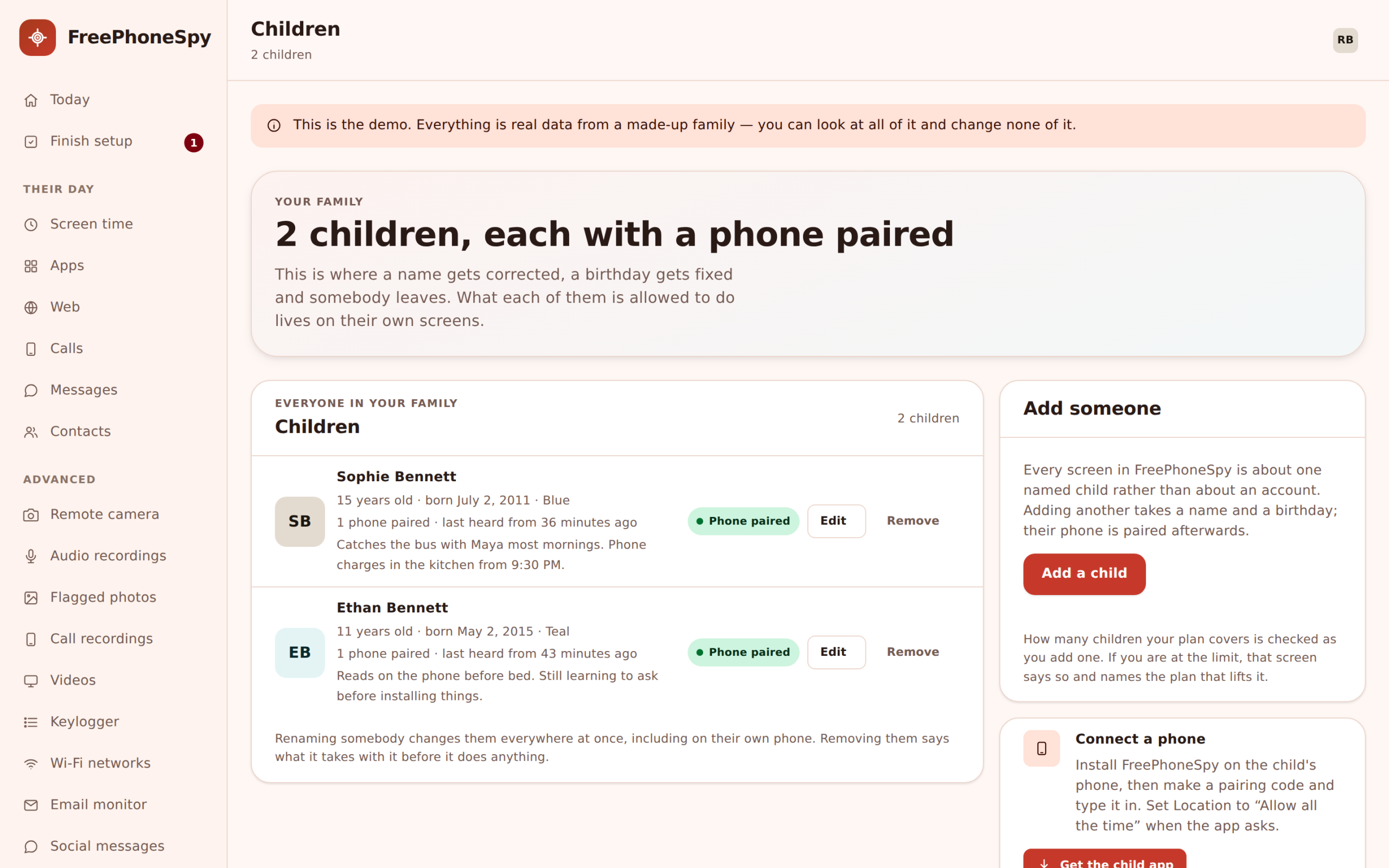 FreePhoneSpy children overview showing tasks completed and minutes earned for each child